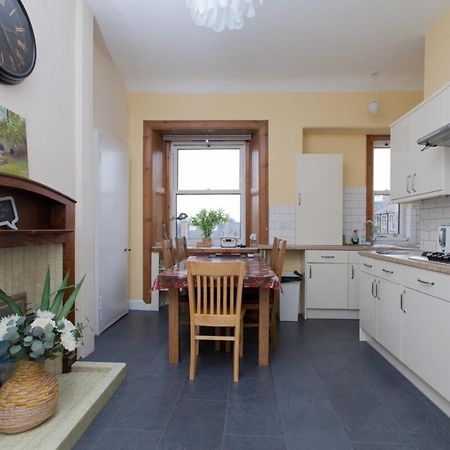 Elegant Traditional Edinburgh City Centre Flat Exterior foto
